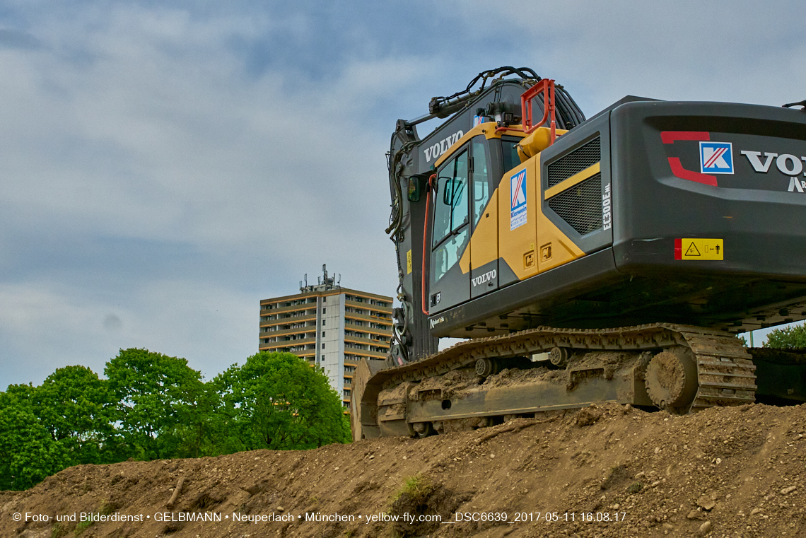 11. Mai 2017 - Grundsteinlegung für die LOGE und dem Kulturquadrat in Neuperlach